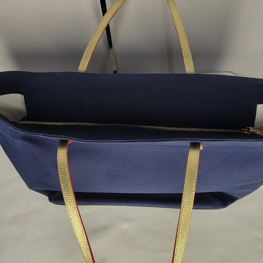 Lilly Pulitzer Navy Tote w/ Gold Leather Straps and‎ Gold Hardware. P140 - Picture 6 of 13